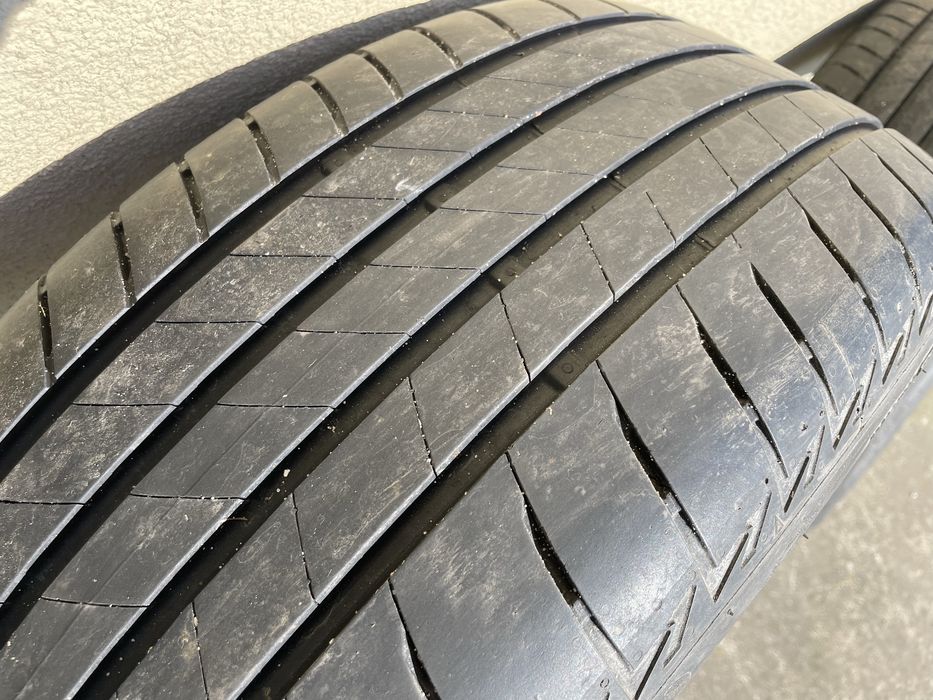 Opony letnie 235/55 R 18 bridgestone
