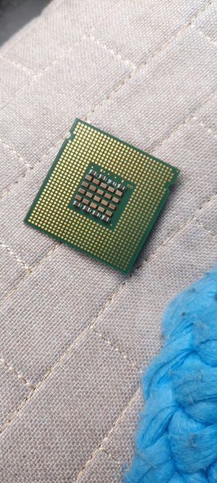 Продам процесор Intel pentium D 04 2.8ghz