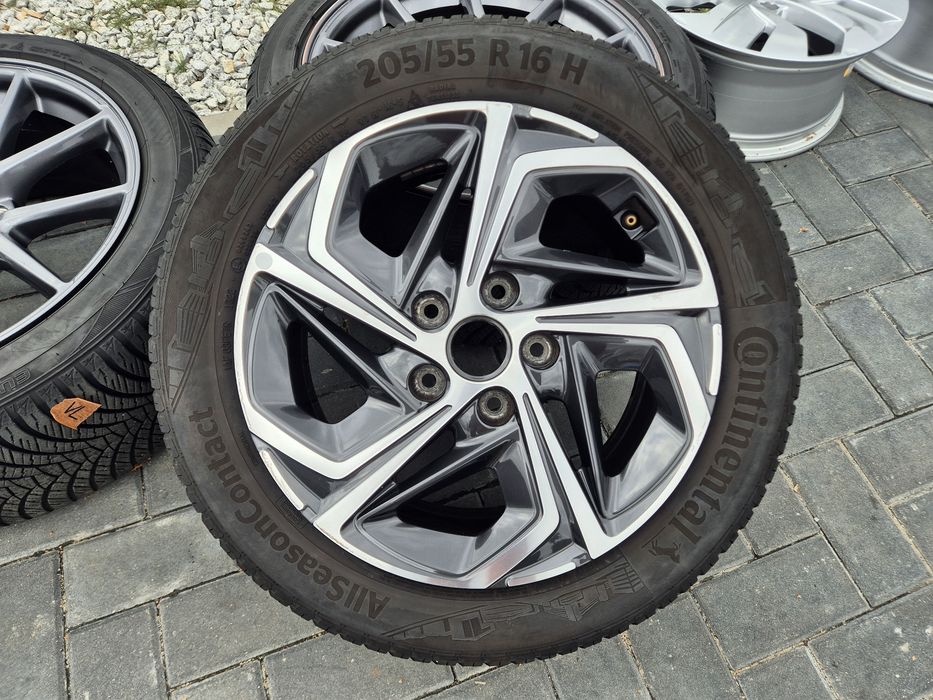 Felga aluminiowa Hyundai i30 III 52910-G4600 6.5J 16 Et50