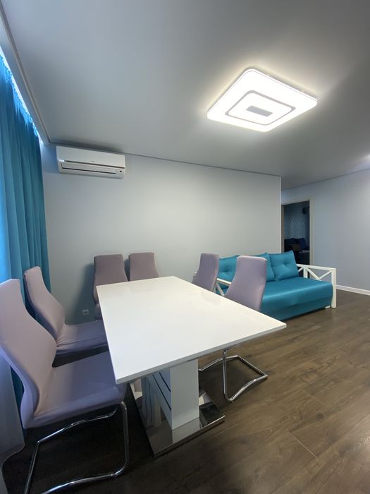 Продам 4 квартиру, пр. Л. Свободы 39, м. « Победа»