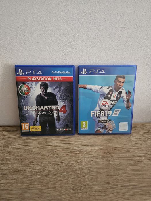 2 jogos Playstation 4 (PS4)