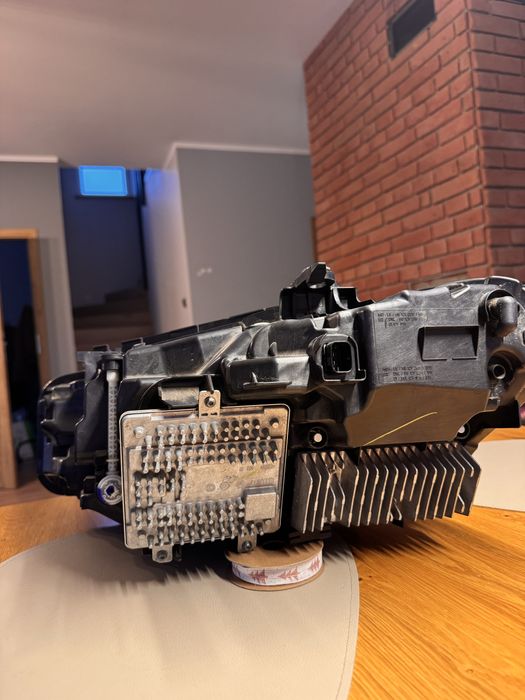 Prawa lampa Przednia Bmw g20 lci full led Usa