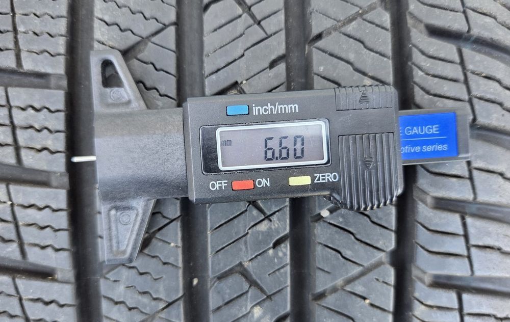 Felgi opony caloroczne Hyundai Kona I40 7x17 ET50 5x114,3