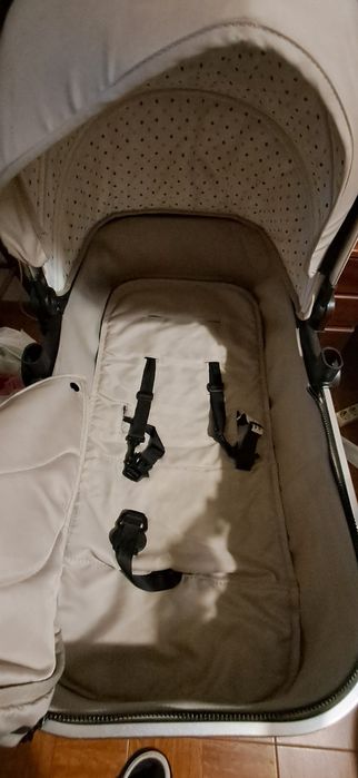 Venda de carrinho de bebé