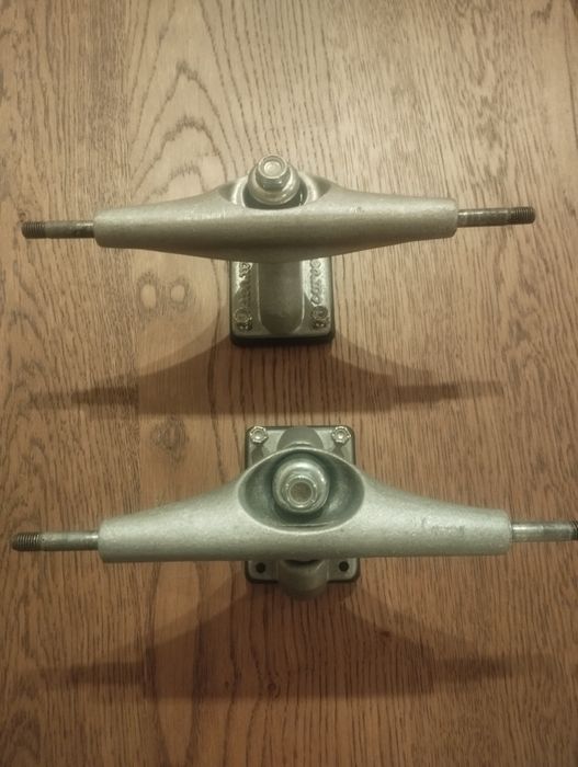 Trucks surfskate carver CX como novos