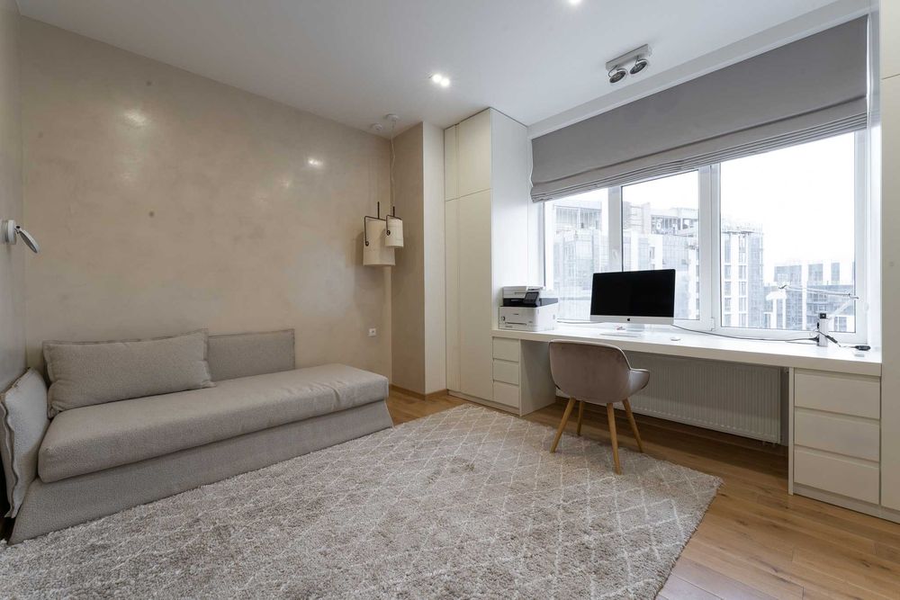 ID 96. Без комісії! Видова 4-кімнатна 125 м² в ЖК Новопечерські Липки. Генератор
