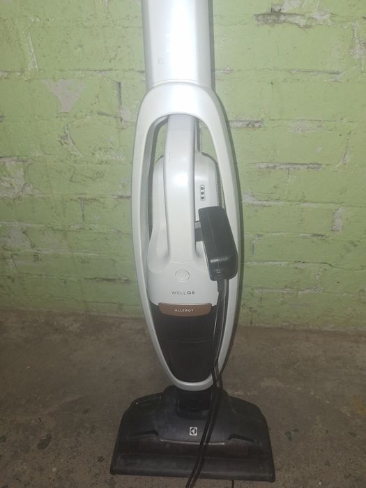 Odkurzacz pionowy electrolux