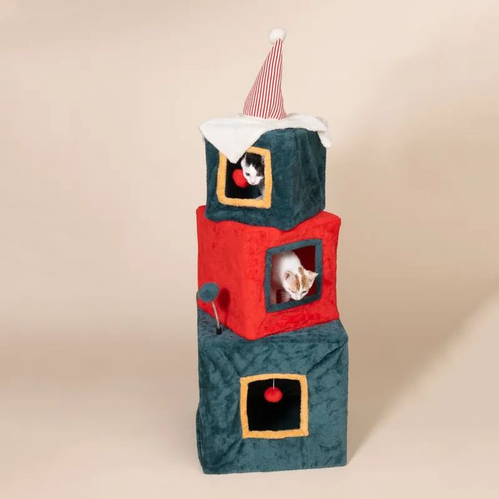 TIAKI Drapak Świąteczna Wieża z Prezentami dla Kotów 40x40x125cm