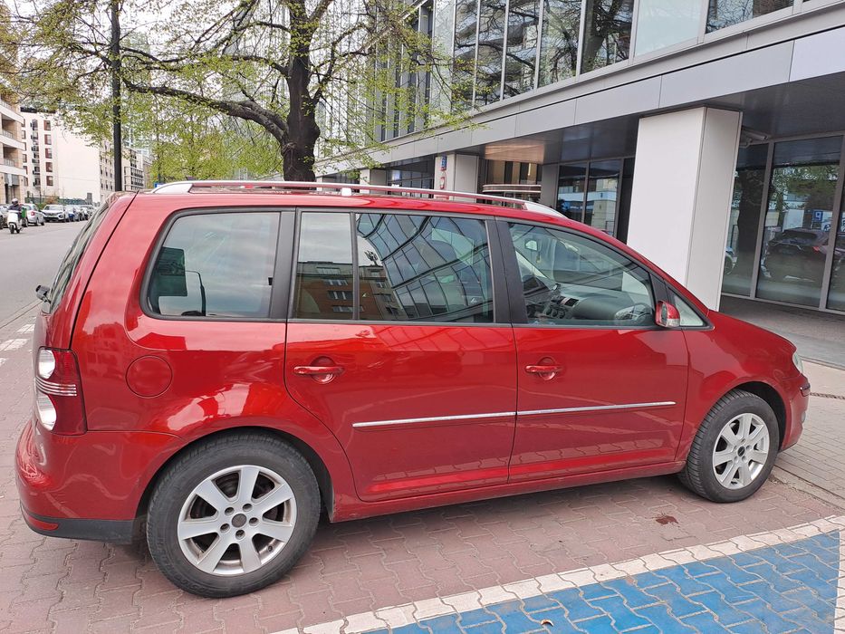VW Touran 2.0 TDI DSG Automat