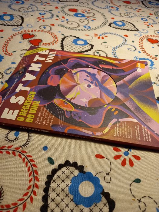 Livro estante vinil da fnac