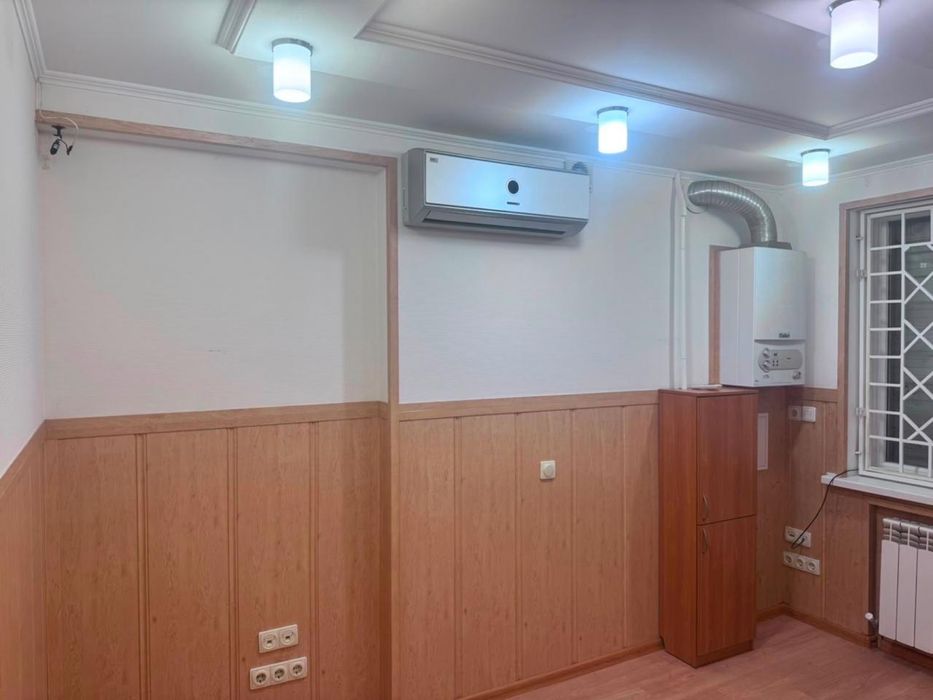 Топова локація. Комерційне, фасадне приміщення під магазин,  салон, офіс або інше - Більше