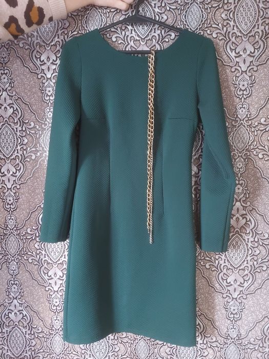 Плаття сукня з поясом в заді декоративні гудзики