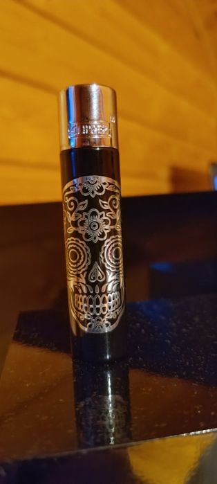 Metalowa zapalniczka clipper MEXICAN SKULLS + etui