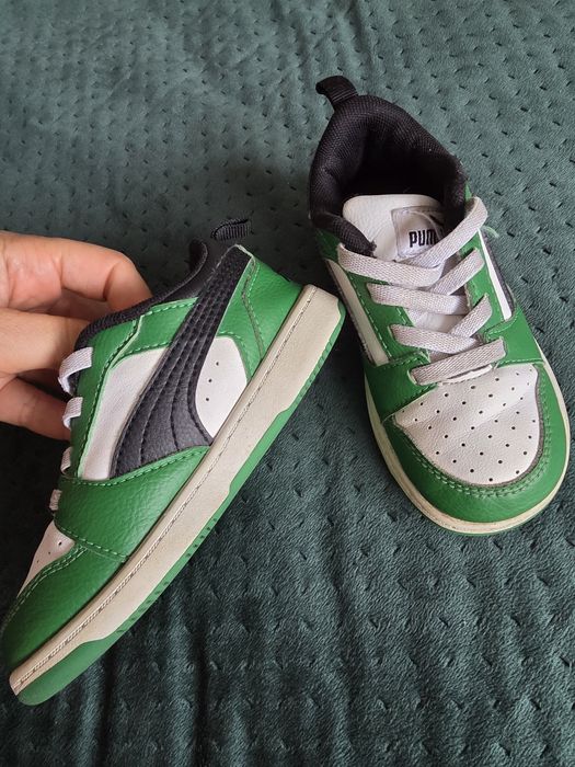 Sapatilhas Puma ORIGINAIS  Criança Tam. 24 – Como Novas