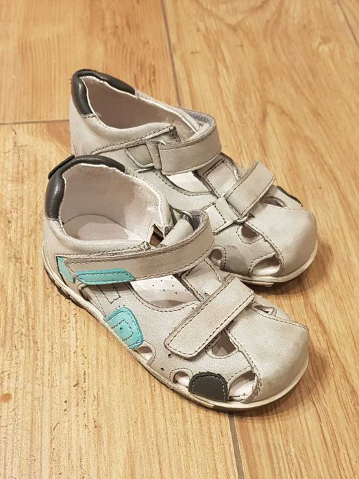 Buty Kornecki sandały skóra EU 24 15cm