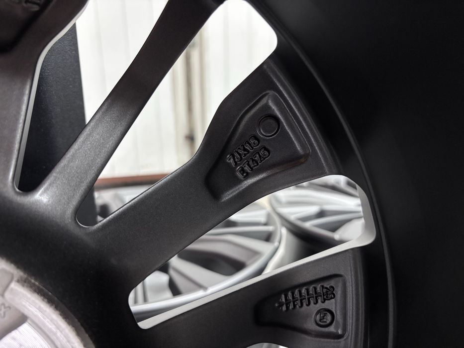 NOWE oryginalne felgi Ford Puma 5x108 7Jx18 ET47,5 Focus Mondeo Kuga Connect Tourneo B-max C-max