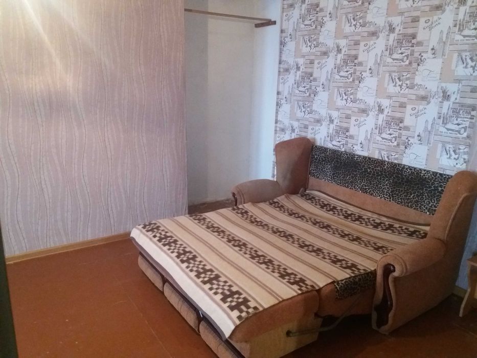 Продам 1-ком. квартиру по ул. Ракетной на Космосе