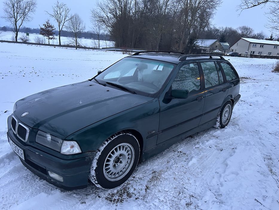 Bmw e36 touring 328 z vin