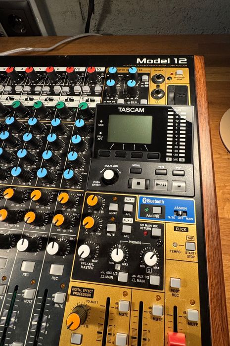 TASCAM Model 12 Multitrack Recorder / Mixer / USB Interface 2020 - Present - Black with Wood Cheeks