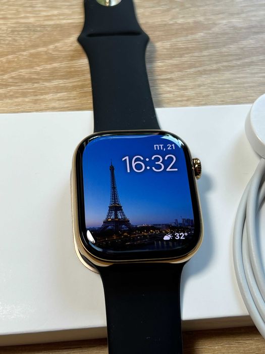Apple Watch 10 46mm Gold Titanium