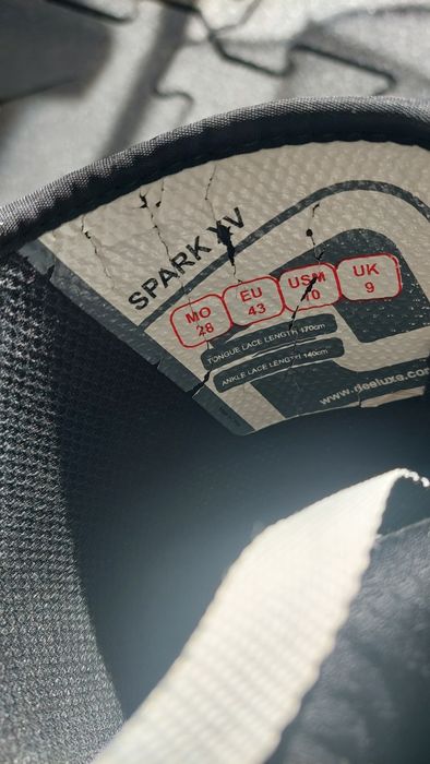 Buty vibram splitboard / snowboard pod raki Deeluxe Spark XV 43