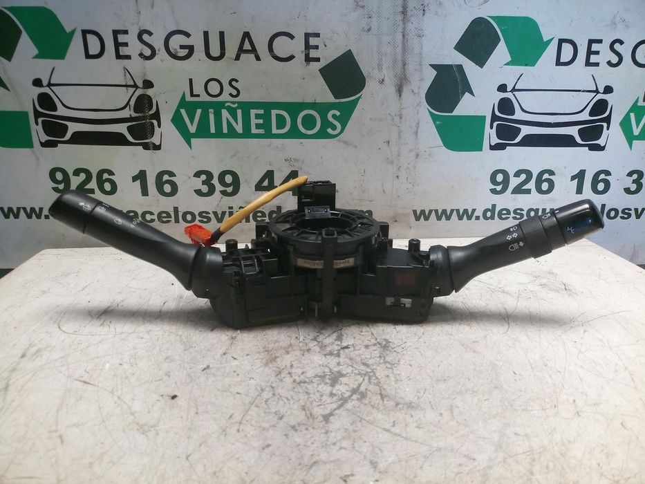 COMANDO LUZES TOYOTA YARIS 2009