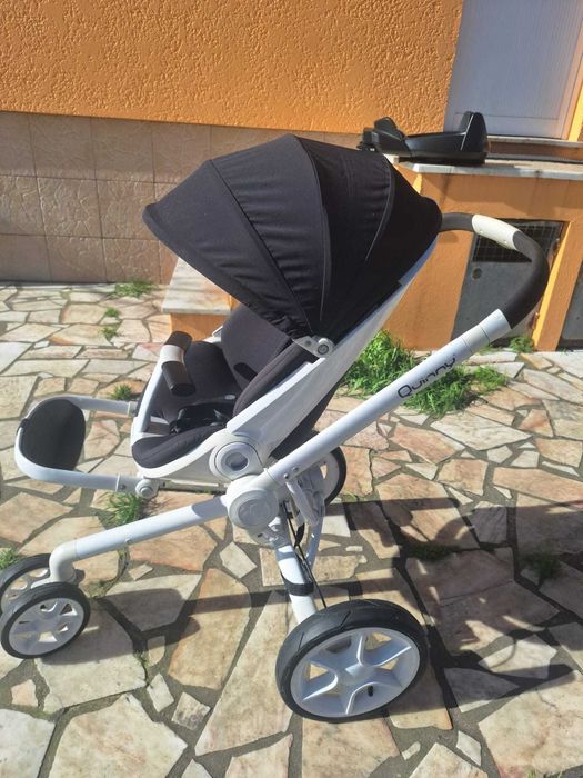 Carrinho Quinny e base isofix