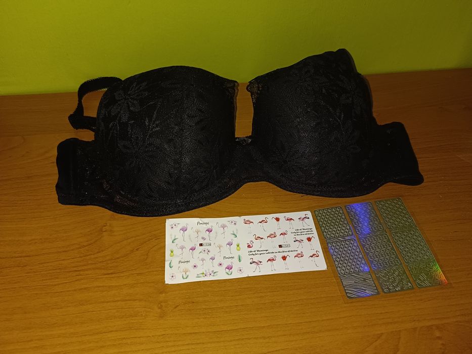 Biustonosz czarny 75 B + gratis