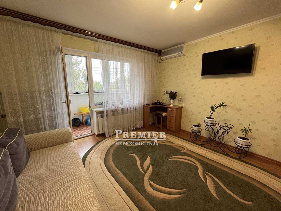 Продам трикімнатну квартиру