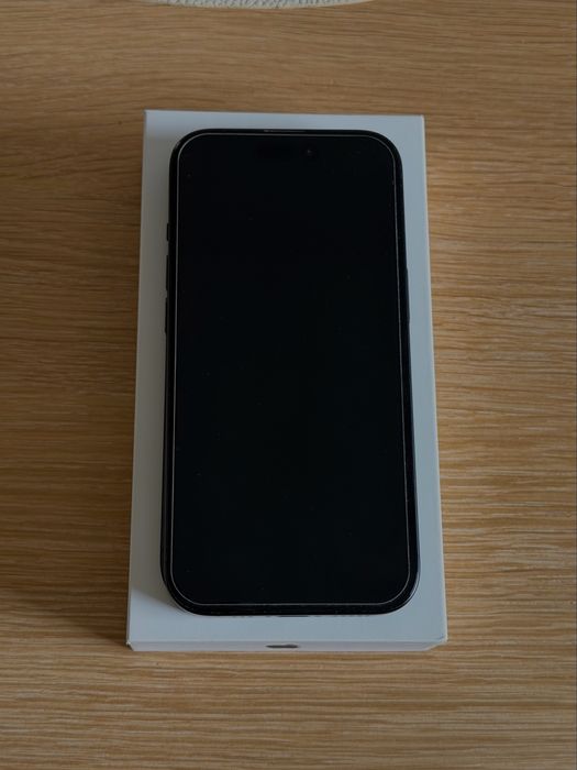 Iphone 15 128gb/6Gb ram