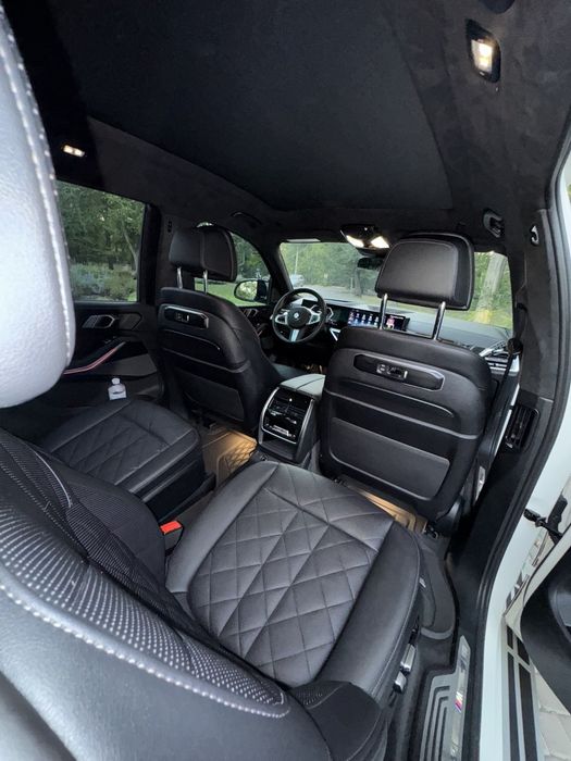 Продам Bmw X7 ix drive 40i