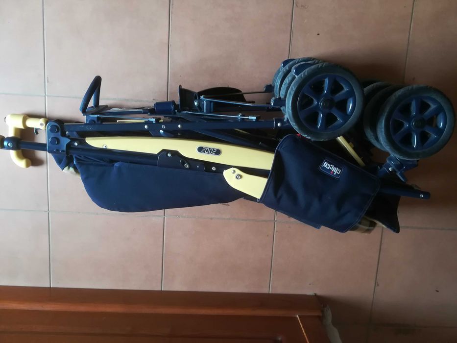 Carrinho com ovo para bebé da Chicco