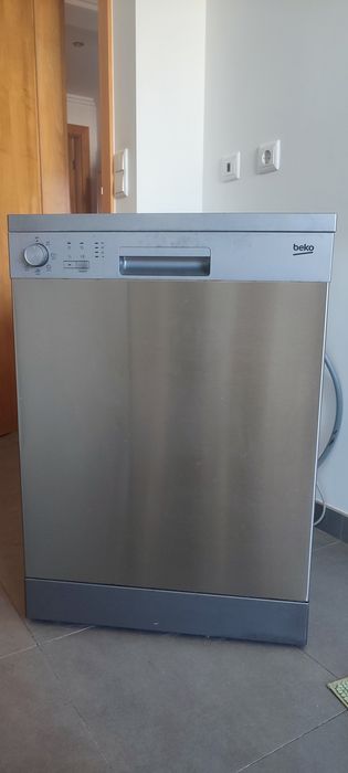 Maquina de lavar loiça Beko