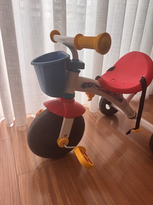 Chicco Triciclo U-Go 18m+