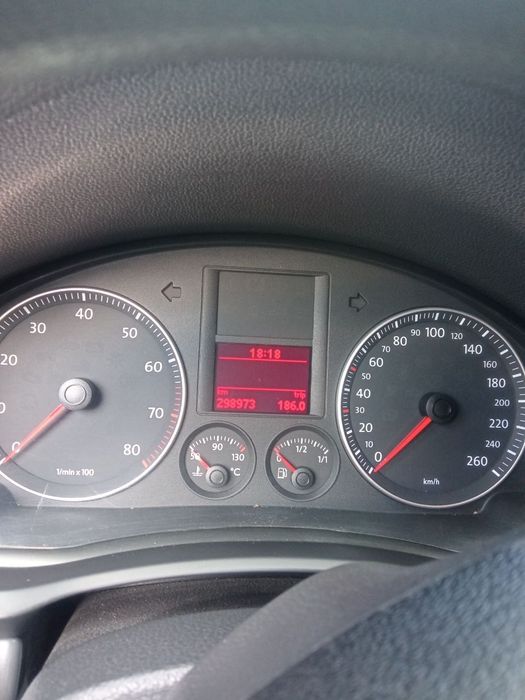 Продам  Volkswagen  Golf 5  2009