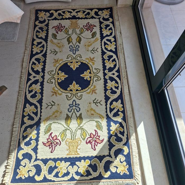 Tapetes de Arraiolos, usados