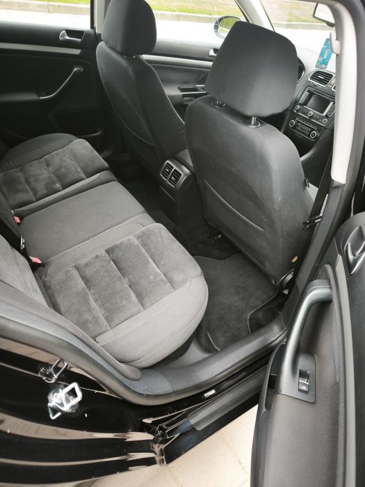 Volkswagen Golf VI