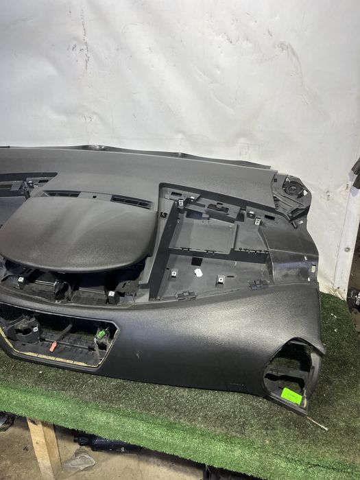 Торпеда citroen c4 picasso grand консоль сітроен с4 пікассо панель с4