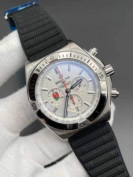 Годинник кварцовий BreitlingSuper Chronomat B04 Ø44 mm