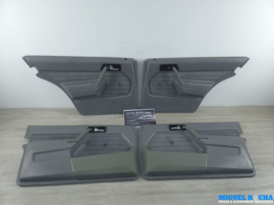 Conjunto de quartelas / forras Mercedes 190