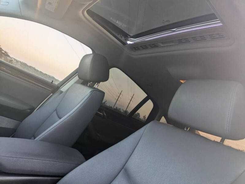 2017  BMW  X4  28i