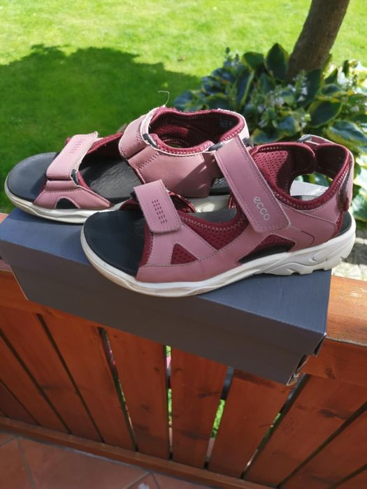 Sandały ecco biom dla dziewczynki 37