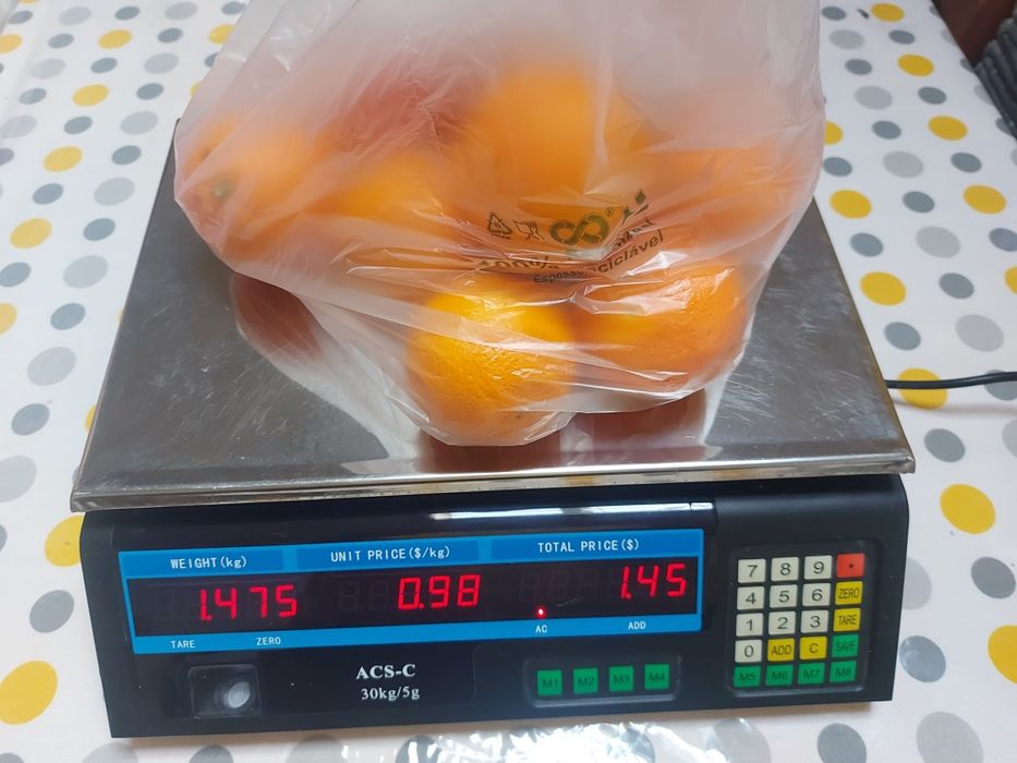 Grd oportunidade. Balança digital a corrente 220v e a bateria