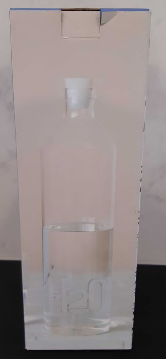 Garrafa de água H2O