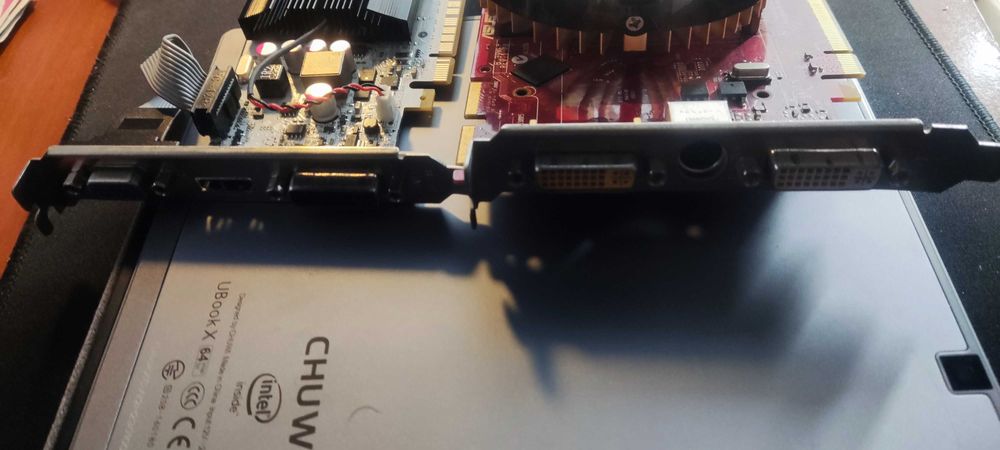 2X Placas MSI GeForce N730K-2GD3/LPV & ATI Radeon HD 4850 (Avariadas)