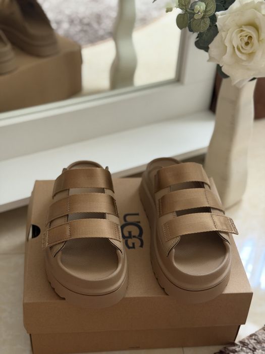 Шльопанці UGG Goldenglow Slide US 7 /EU 38 оригінал !!!  жіночі