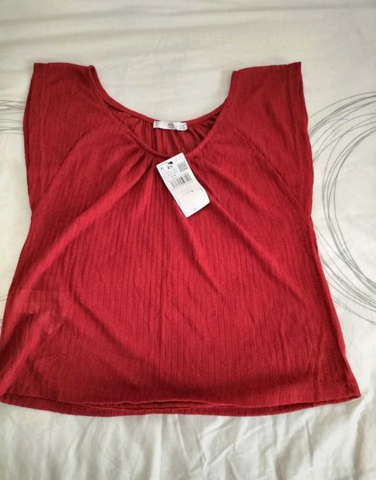 Camisola vermelha nova Mango