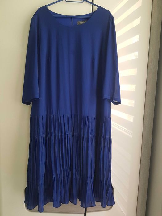 Elegancka sukienka Gabriele Visconti, "Wera", r. 46.