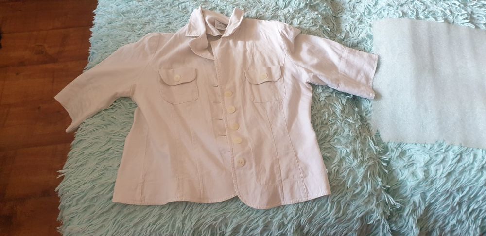 Żakiet biały rozmiar 40