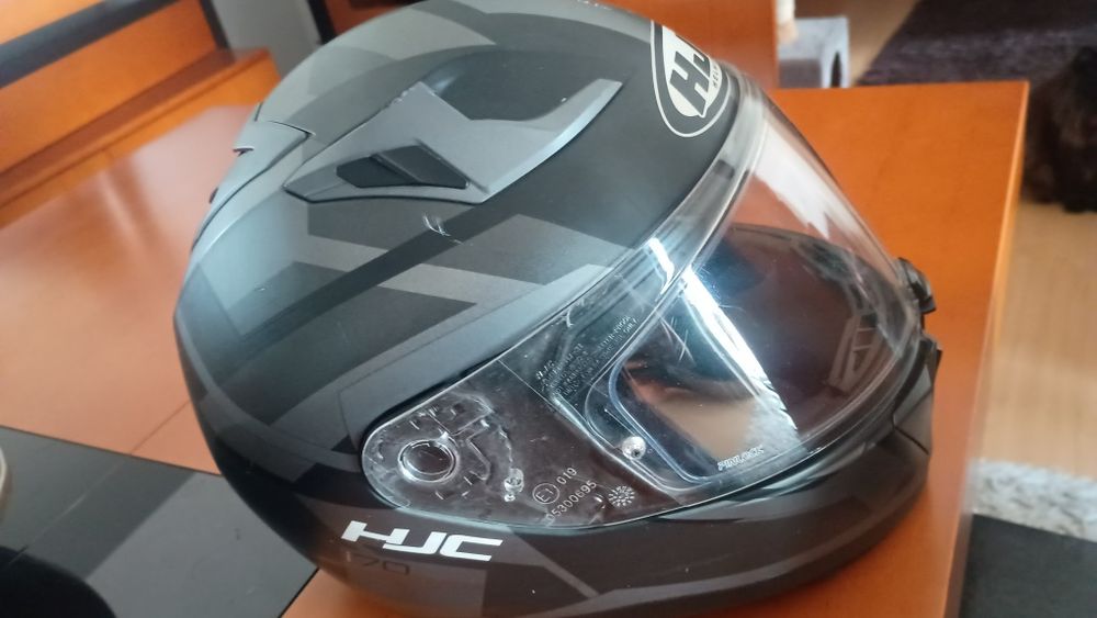 Capacete HJC i70